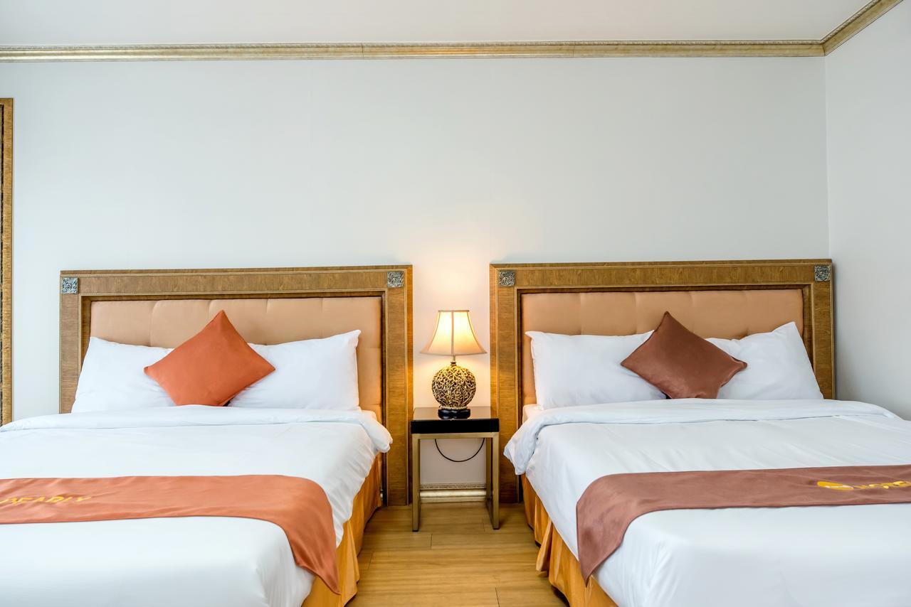 Pearly Hotel Jeju Esterno foto