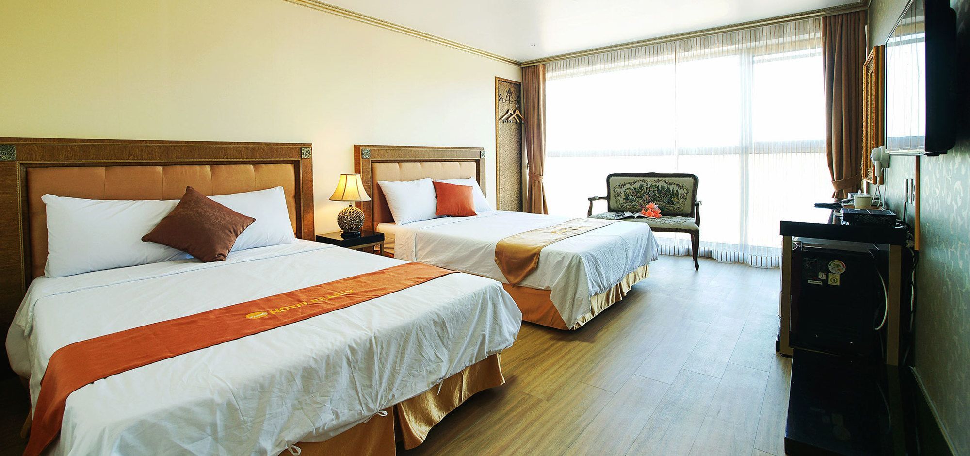 Pearly Hotel Jeju Esterno foto
